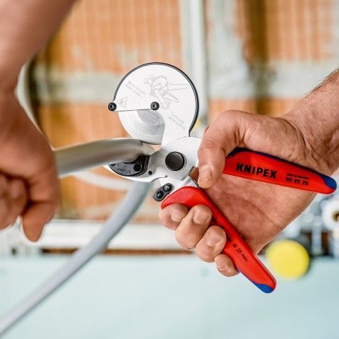 Труборіз для композитних та пластикових труб KNIPEX 90 25 25 90 25 25 фото