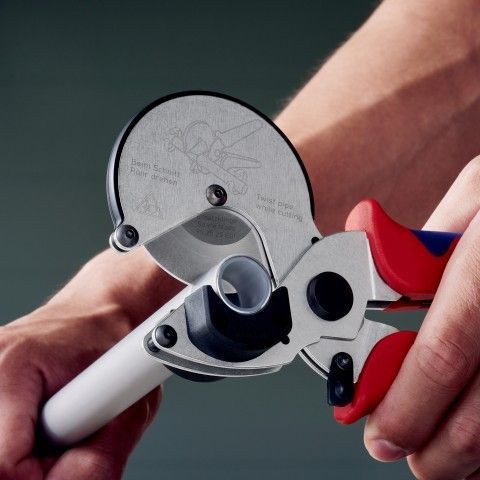 Труборіз для композитних та пластикових труб KNIPEX 90 25 25 90 25 25 фото