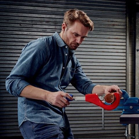 Труборез TubiX&reg; XL &Oslash; 6 &ndash; 76 мм (1/4&Prime; &ndash; 3&Prime;) KNIPEX 90 31 03 BK 90 31 03 BK фото
