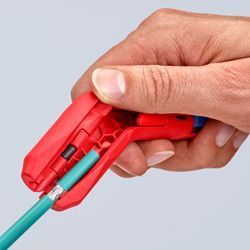 Універсальний інструмент для зняття оболонки кабелю KNIPEX ErgoStrip 16 95 01 SB 16 95 01 SB фото
