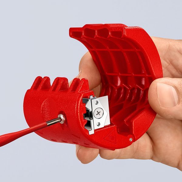 Труборез для пластиковых труб KNIPEX BiX&reg; KNIPEX 90 22 10 BK 90 22 10 BK фото