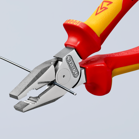 Плоскогубці комбіновані особливої потужності KNIPEX 02 06 200 02 06 200 фото Плоскогубці комбіновані особливої потужності KNIPEX 02 06 200 02 06 200 фото